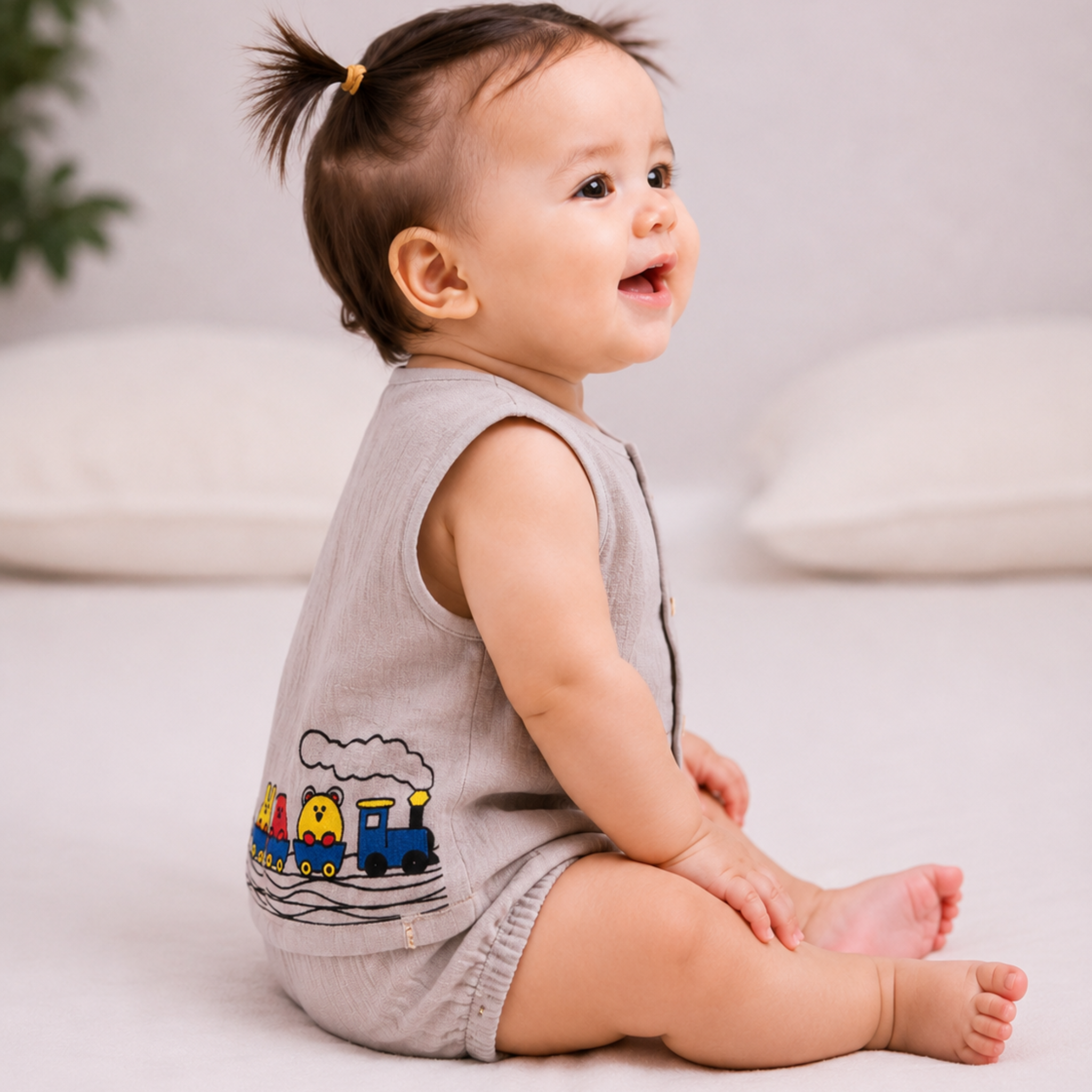 Organic Cotton muslin Jhabla set with Bloomers for baby girl - Junioryou Express