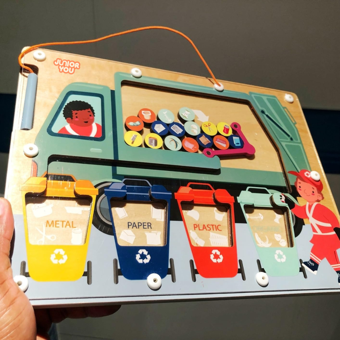 Garbage Truck Magnetic Maze