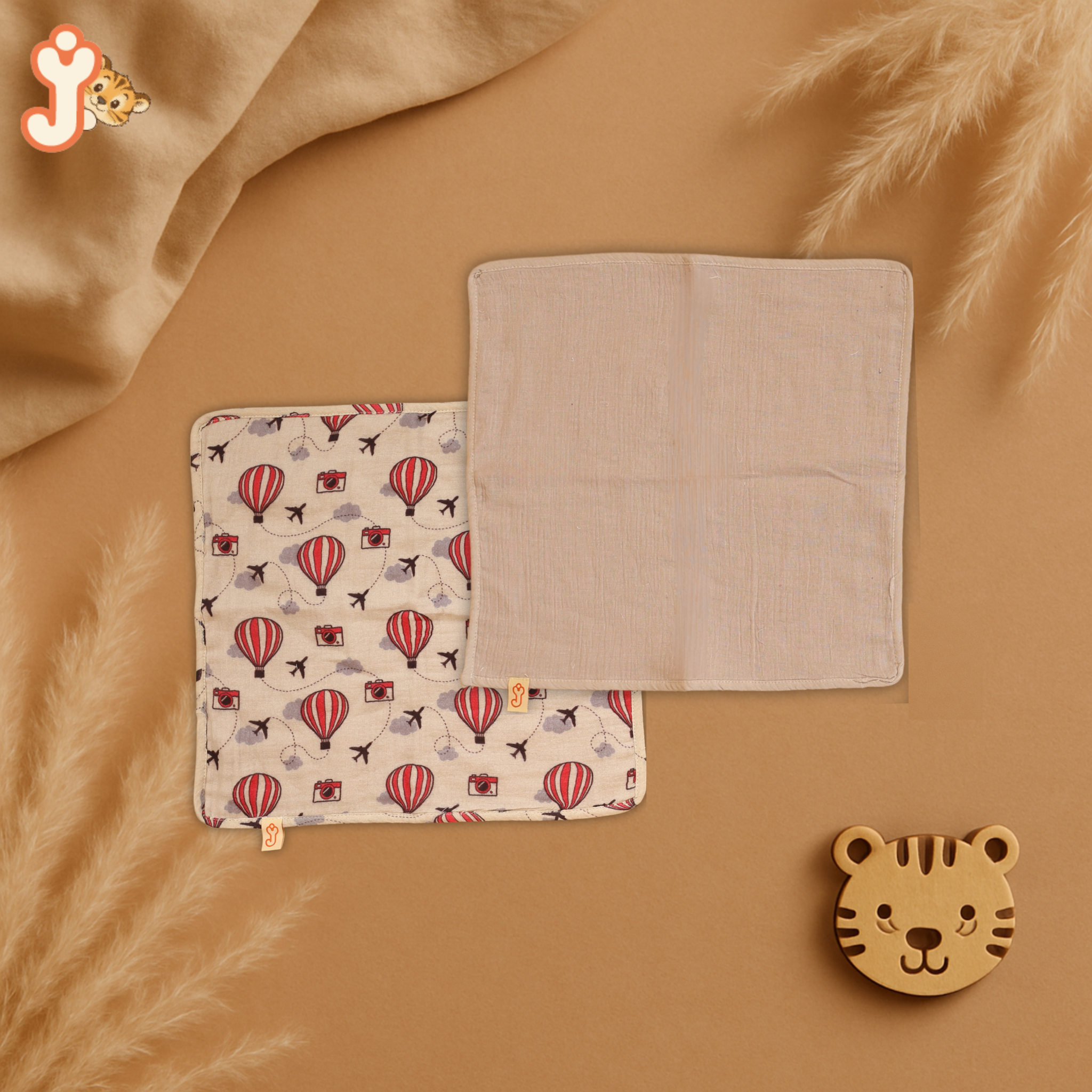 Junioryou Organic Cotton muslin Wash cloth for babies (Pack of 2) - Balloon Safari & Solid Grey