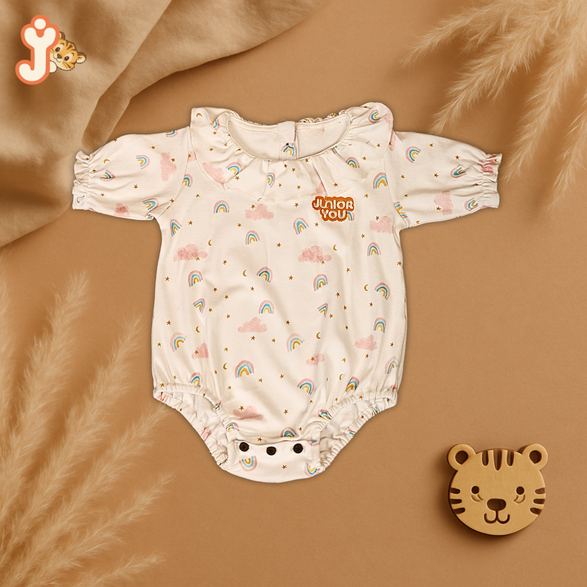 Junioryou Organic Cotton Ruffeled Onesie for girls - Rainbow Dreams
