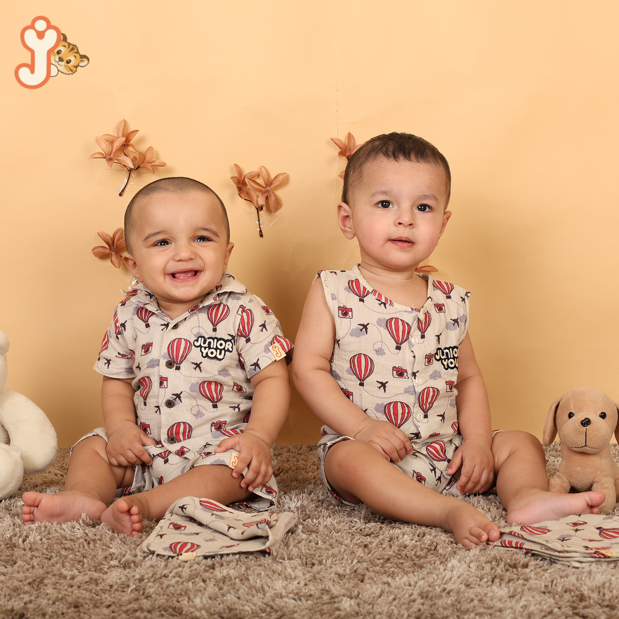 Junioryou Organic Cotton muslin Jhabla set with Bloomers (Unisex) - Balloon Safari