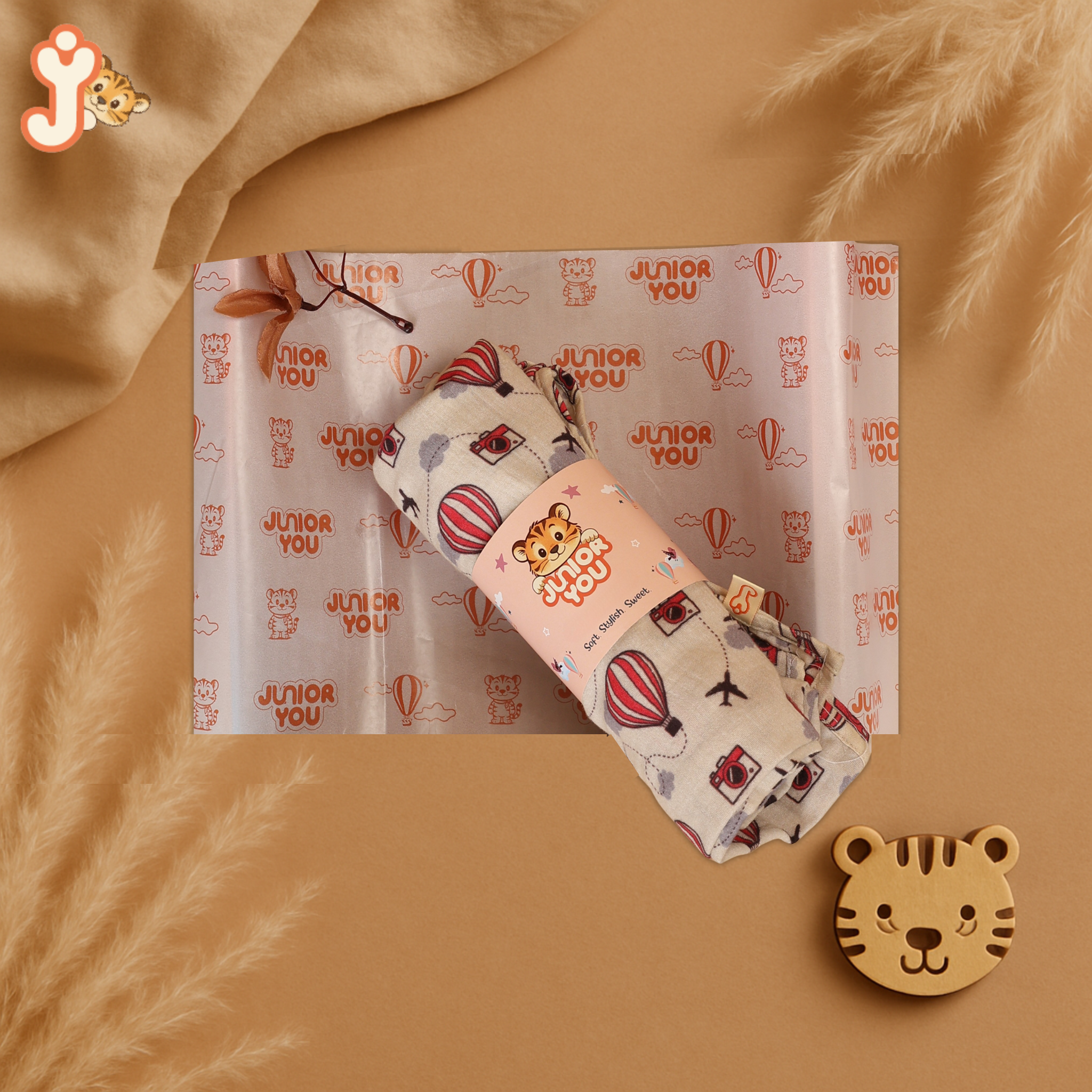 Junioryou Organic Cotton muslin Swaddle for babies (Pack of 2) - Balloon Safari & Sand Toes Holiday