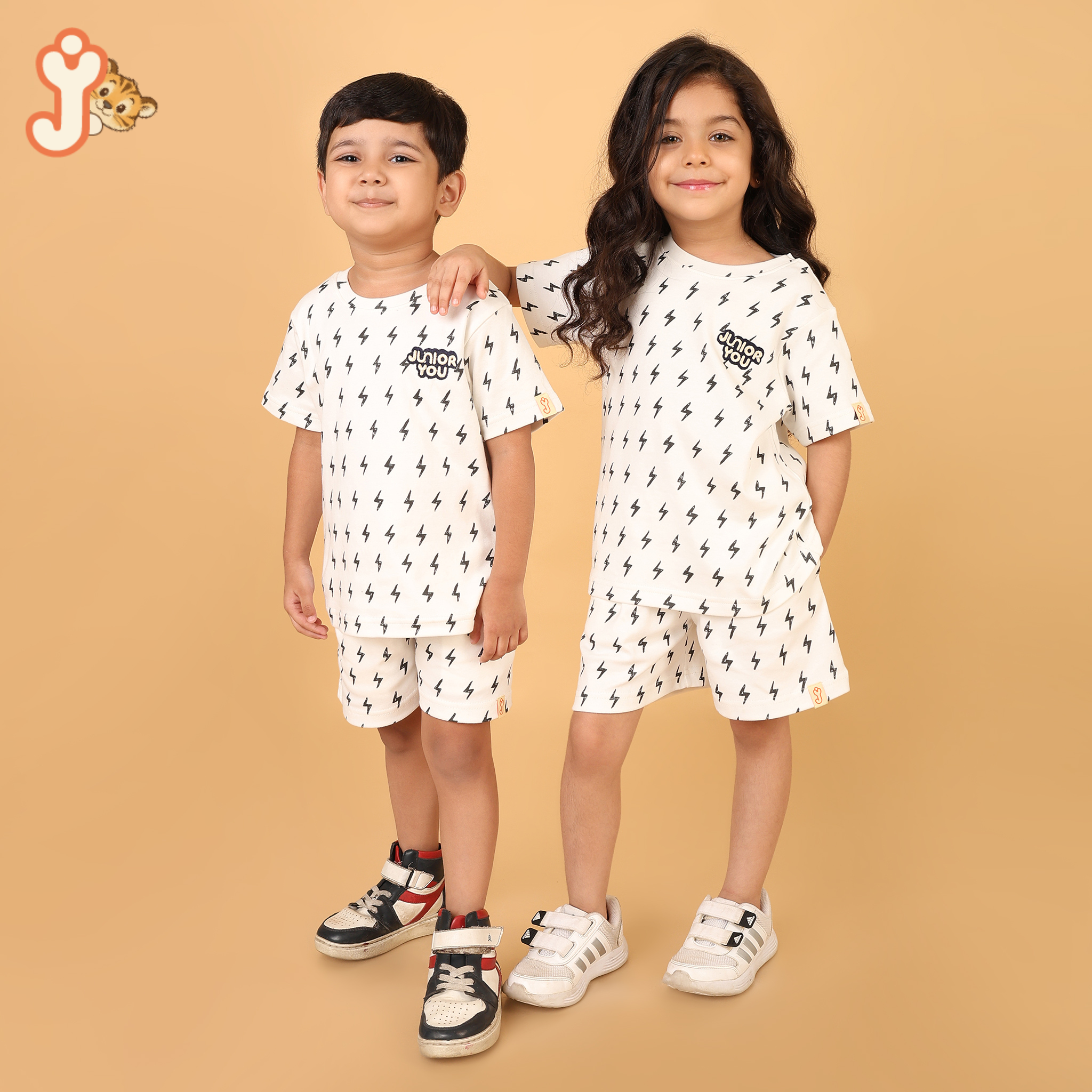 Junioryou Organic Cotton T-shirt Co-ord set (Unisex) - Tiny Bolt