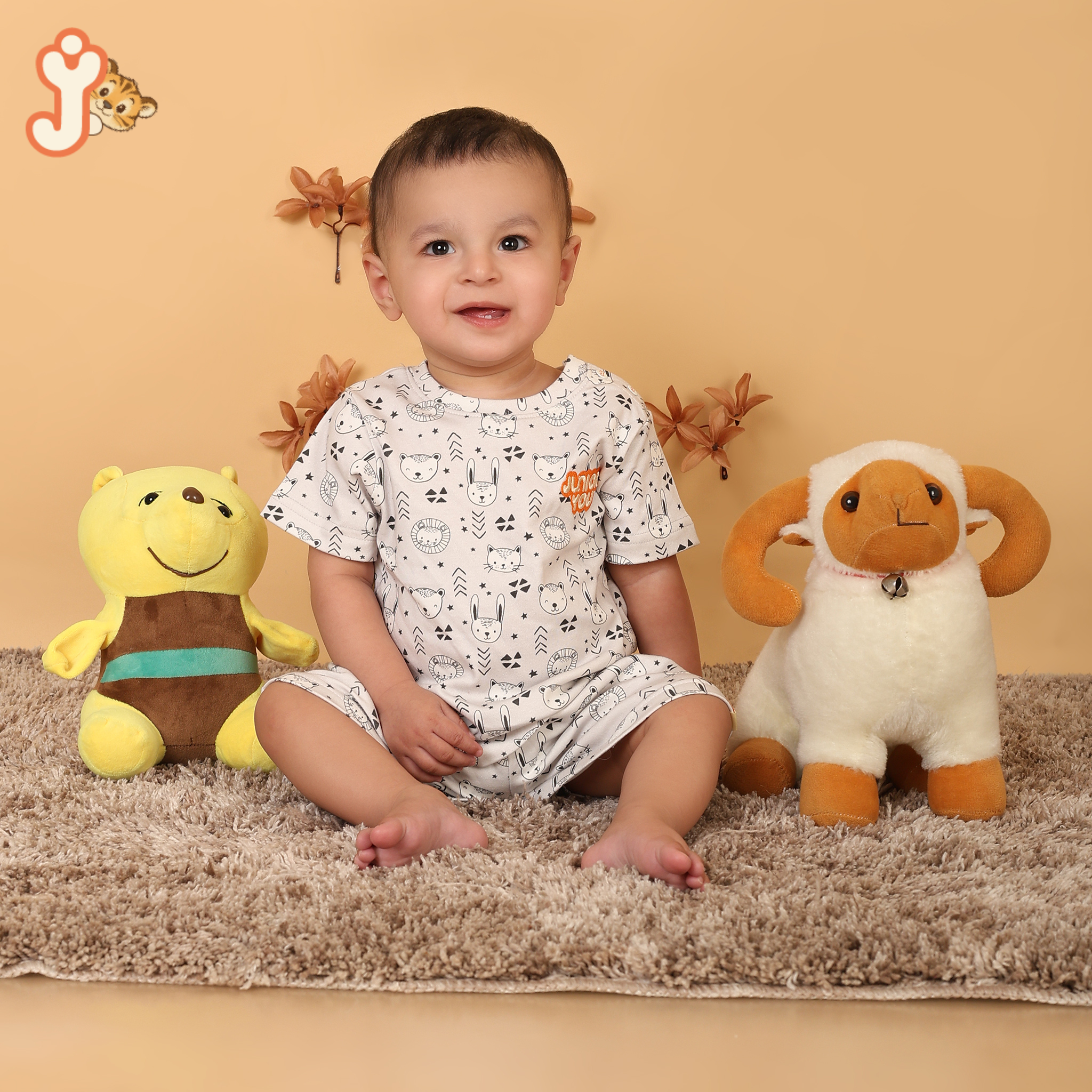 Junioryou Organic Cotton T-shirt Co-ord set (Unisex) - Tiny Tribe Explorer